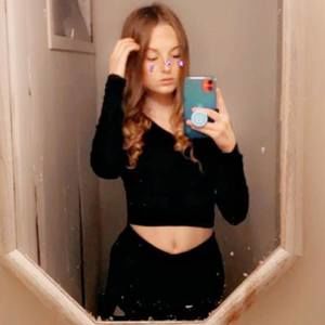 Meet your Posher, Taupeah